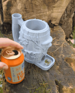 Druid's Can Holder